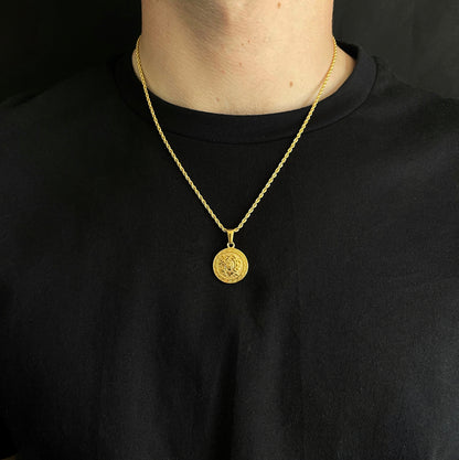 Medusa Pendant Gold