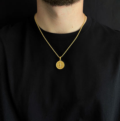 Compass Pendant Gold